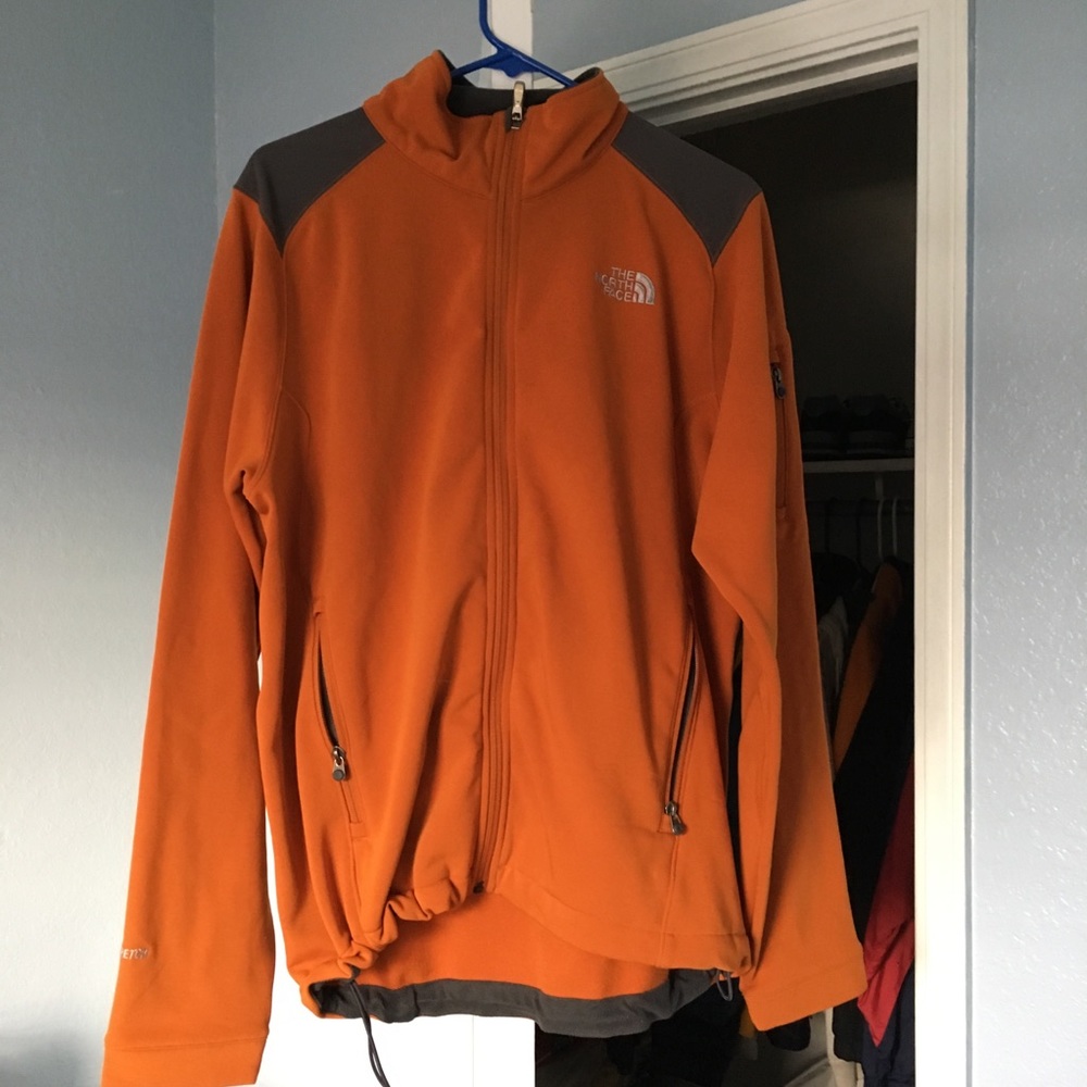 North Face Orange Sweater size medium TKA stretch